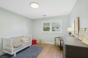 2 Tuers Pl, Montclair, NJ 07043 - Photo 15