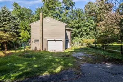 10 Pine Dr, Liberty Township, NJ 07823 - Photo 3