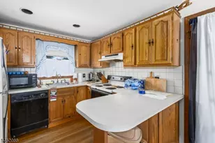 10 Pine Dr, Liberty Township, NJ 07823 - Photo 17