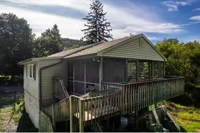 10 Pine Dr, Liberty Township, NJ 07823 - Photo 33