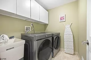 18 Clark Ct, Bernards Township, NJ 07920 - Photo 17