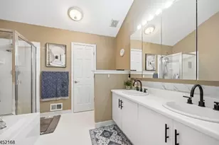 18 Clark Ct, Bernards Township, NJ 07920 - Photo 15
