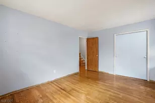 107 Severin Ct, Cranford Township, NJ 07016 - Photo 5
