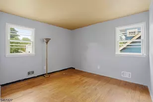 107 Severin Ct, Cranford Township, NJ 07016 - Photo 7