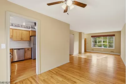 107 Severin Ct, Cranford Township, NJ 07016 - Photo 13