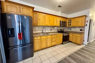 142 Ege Ave, Jersey City, NJ 07304 - Photo 1