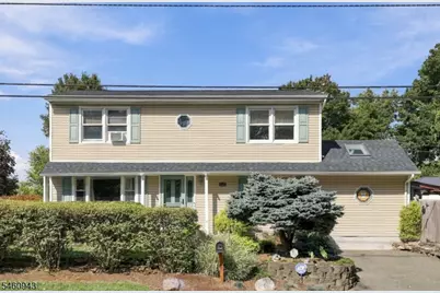 537 Wills Rd, Roxbury Township, NJ 07850 - Photo 1