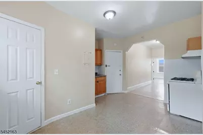 5 Monroe St #5, Passaic, NJ 07055 - Photo 5
