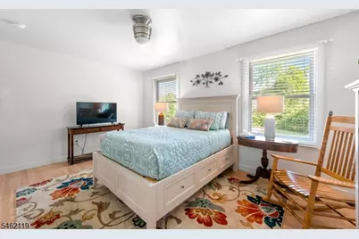 636 Willow Grove St, Hackettstown, NJ 07840 - Photo 11