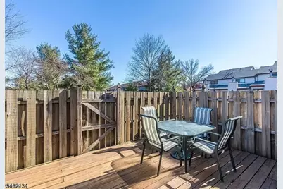 86 Bayberry Dr, Franklin Township, NJ 08873 - Photo 11