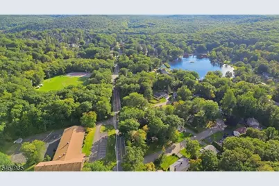 571 Green Pond Rd, Rockaway Township, NJ 07866 - Photo 49
