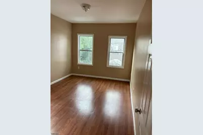 401 N Grove St, East Orange, NJ 07017 - Photo 7