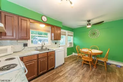29 Thistle Ave, Vernon Twp., NJ 07418 - Photo 11