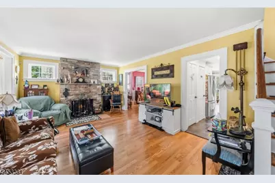 62 Kirk St, West Orange Township, NJ 07052 - Photo 7