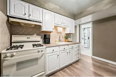 61 Geoffrey Way, Wayne, NJ 07470 - Photo 25