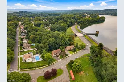 61 Geoffrey Way, Wayne, NJ 07470 - Photo 43