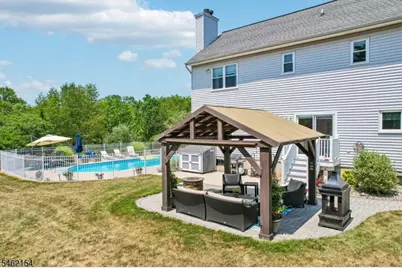 33 Hughey Ln, Hillsborough Township, NJ 08844 - Photo 43