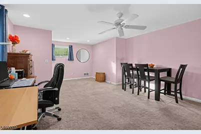 22 Dartford Rd, Parsippany, NJ 07950 - Photo 15
