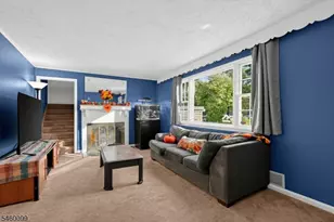22 Dartford Rd, Parsippany, NJ 07950 - Photo 9