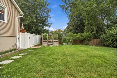 544 Brooklyn Mountain Rd, Hopatcong, NJ 07843 - Photo 39