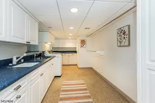 174 Highland Ave, Montclair, NJ 07042 - Photo 39