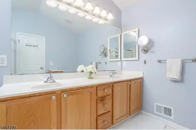 102 Connelly Ave, Mount Olive, NJ 07828 - Photo 29