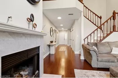 11 Vreeland Ct, Sayreville, NJ 08872 - Photo 5