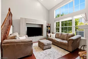 11 Vreeland Ct, Sayreville Boro, NJ 08872 - Photo 11