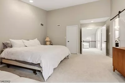 11 Vreeland Ct, Sayreville, NJ 08872 - Photo 17