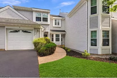11 Vreeland Ct, Sayreville, NJ 08872 - Photo 1