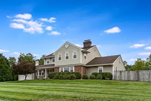 24 Pottersville Rd, Peapack Gladstone Boro, NJ 07934 - Photo 3