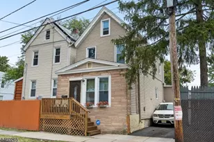 66 Oak Ave, Irvington, NJ 07111 - Photo 3