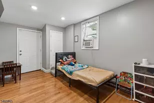 66 Oak Ave, Irvington, NJ 07111 - Photo 19