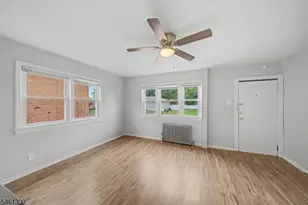 1019 Rivington St, Roselle, NJ 07203 - Photo 13