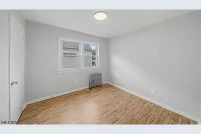 1019 Rivington St, Roselle, NJ 07203 - Photo 15