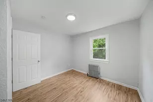 1019 Rivington St, Roselle, NJ 07203 - Photo 19
