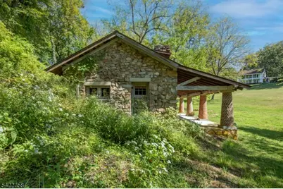 25 Blair Dr, Peapack Gladstone Boro, NJ 07977 - Photo 19