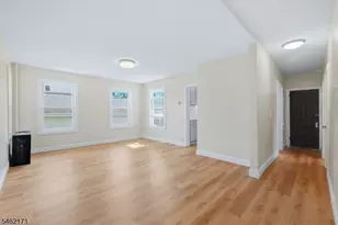 35 Rossmore Pl, Belleville, NJ 07109 - Photo 7