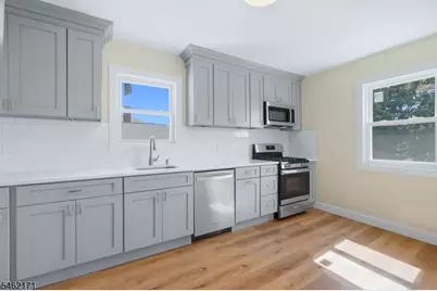 35 Rossmore Pl #2, Belleville, NJ 07109 - Photo 13