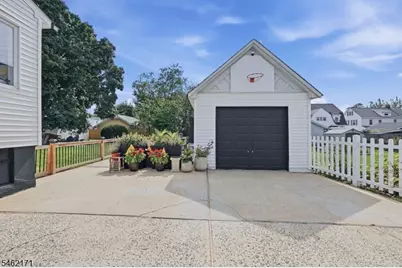 35 Rossmore Pl #2, Belleville, NJ 07109 - Photo 23