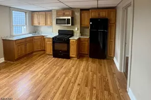 201 Clinton Ave, Jersey City, NJ 07304 - Photo 3