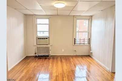 201 Clinton Ave, Jersey City, NJ 07304 - Photo 9