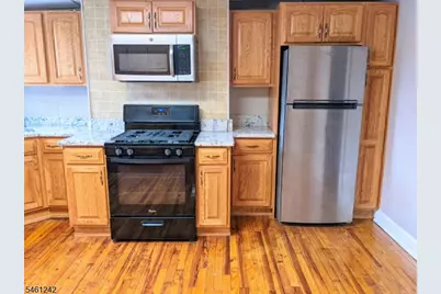201 Clinton Ave, Jersey City, NJ 07304 - Photo 5