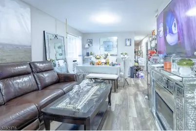 242 Graham Ave, Paterson, NJ 07501 - Photo 37
