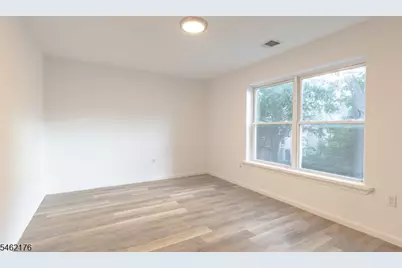 242 Graham Ave, Paterson, NJ 07501 - Photo 9