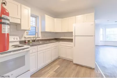 242 Graham Ave, Paterson, NJ 07501 - Photo 21