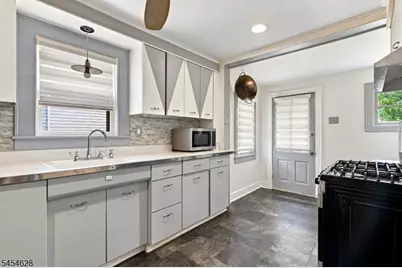 34 E Munson Ave, Dover, NJ 07801 - Photo 11