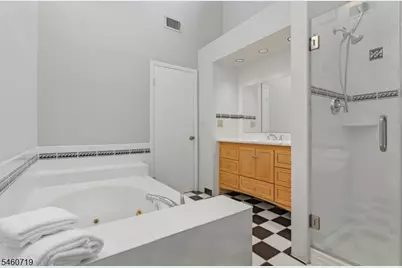 161 Marion Dr, West Orange Township, NJ 07052 - Photo 17