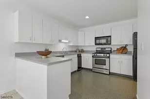 161 Marion Dr, West Orange Township, NJ 07052 - Photo 11