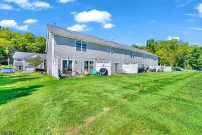 17 Beechmont Ter, Hardyston Township, NJ 07419 - Photo 5